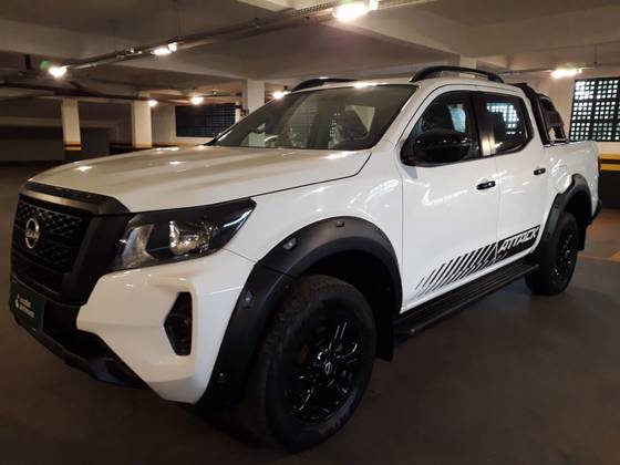 NISSAN FRONTIER 2.3 16V TURBO DIESEL ATTACK CD 4X4 AUTOMÁTICO NISSAN FRONTIER 2.3 16V TURBO DIESEL ATTACK CD 4X4 AUTOMÁTICO